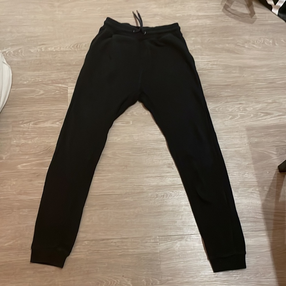 Jogger - Picture 2 of 2